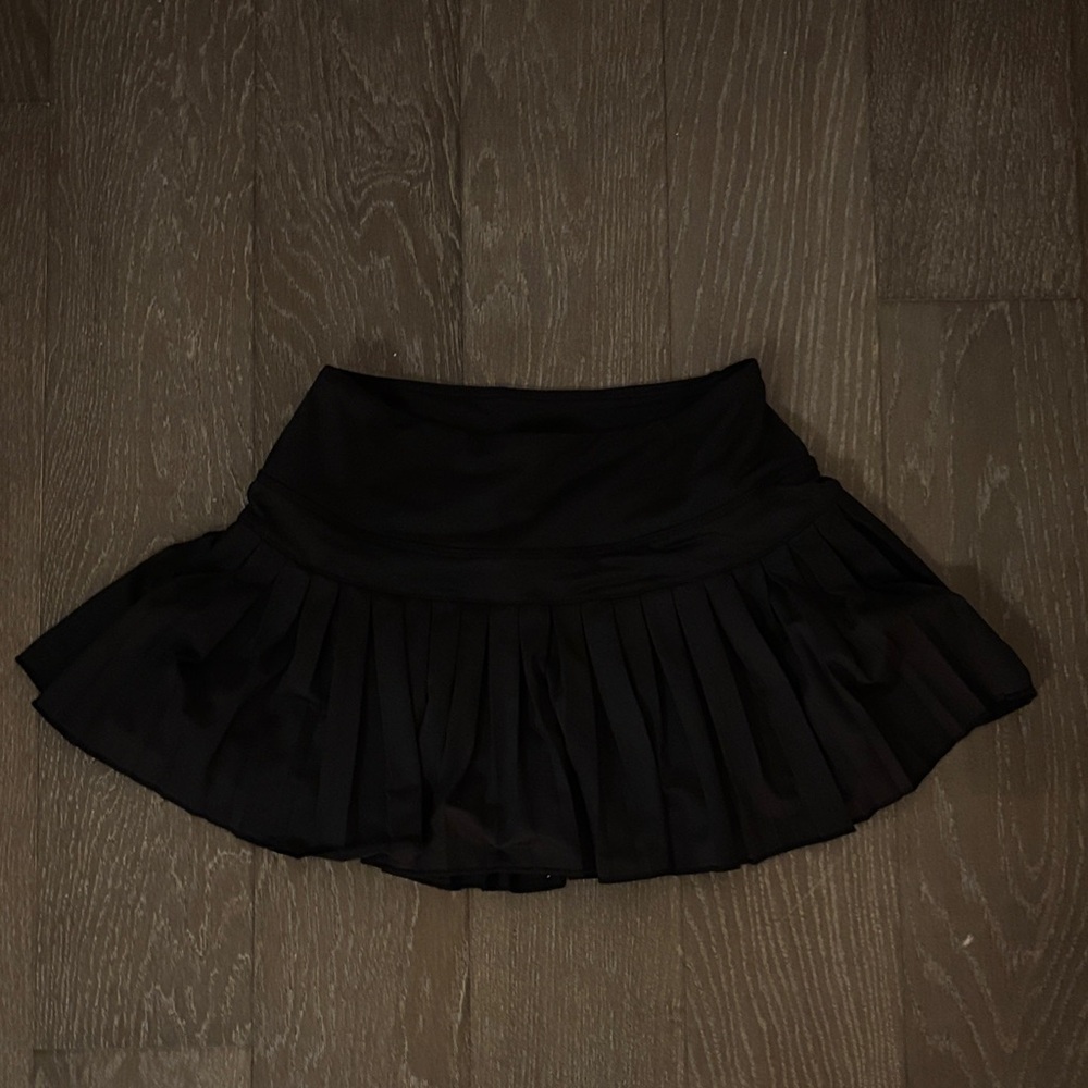 Goldhinge Black Pleated Skirt